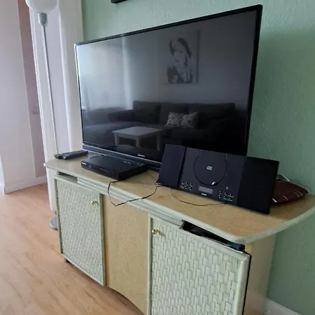 Apartment L06-001
